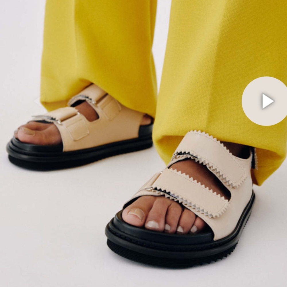 Maguire Cream Tavira Sandal Sz 38